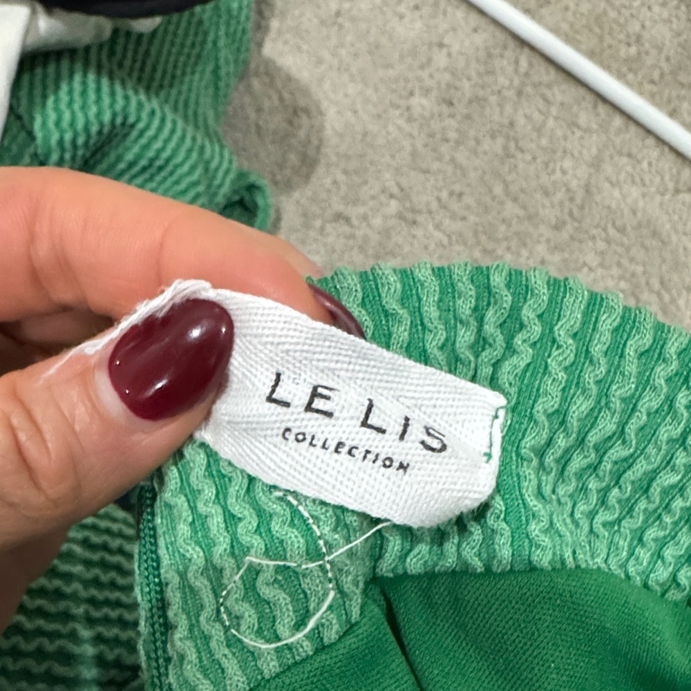 Green Ribbed Women’s Set - Picture 8 of 8